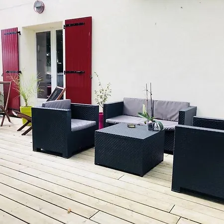 Tres Agreable Maison 6 P, 3 Minutes Des Plages, Piscine, Jardin Arbore Et Clos Semesterbostad Meschers-sur-Gironde