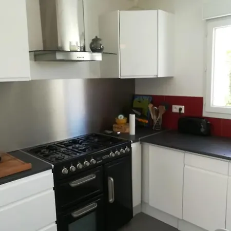 Tres Agreable Maison 6 P, 3 Minutes Des Plages, Piscine, Jardin Arbore Et Clos Casa vacanze *